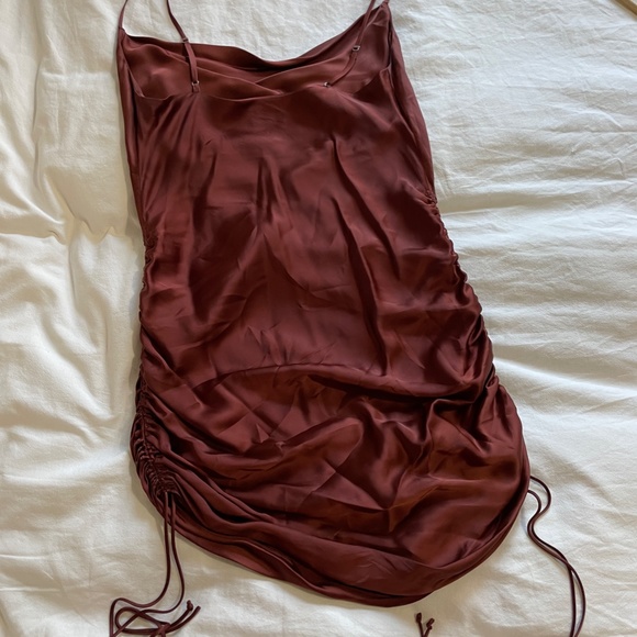 Aritzia Wilfred Only Ruched Slip Dress in Rustique S - Picture 5 of 5